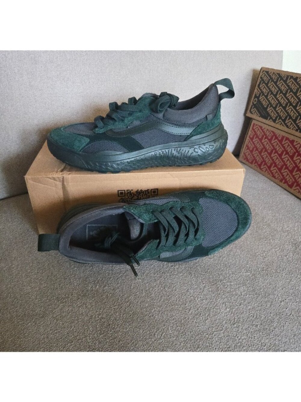 Vans Mte Ultrarange Neo Vr3 Men Size 9.5 Mono Dark Green Vr3cush 1026 - Picture 2 of 7